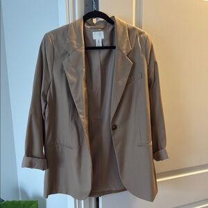 Tan Oversized Blazer with Notched Lapels